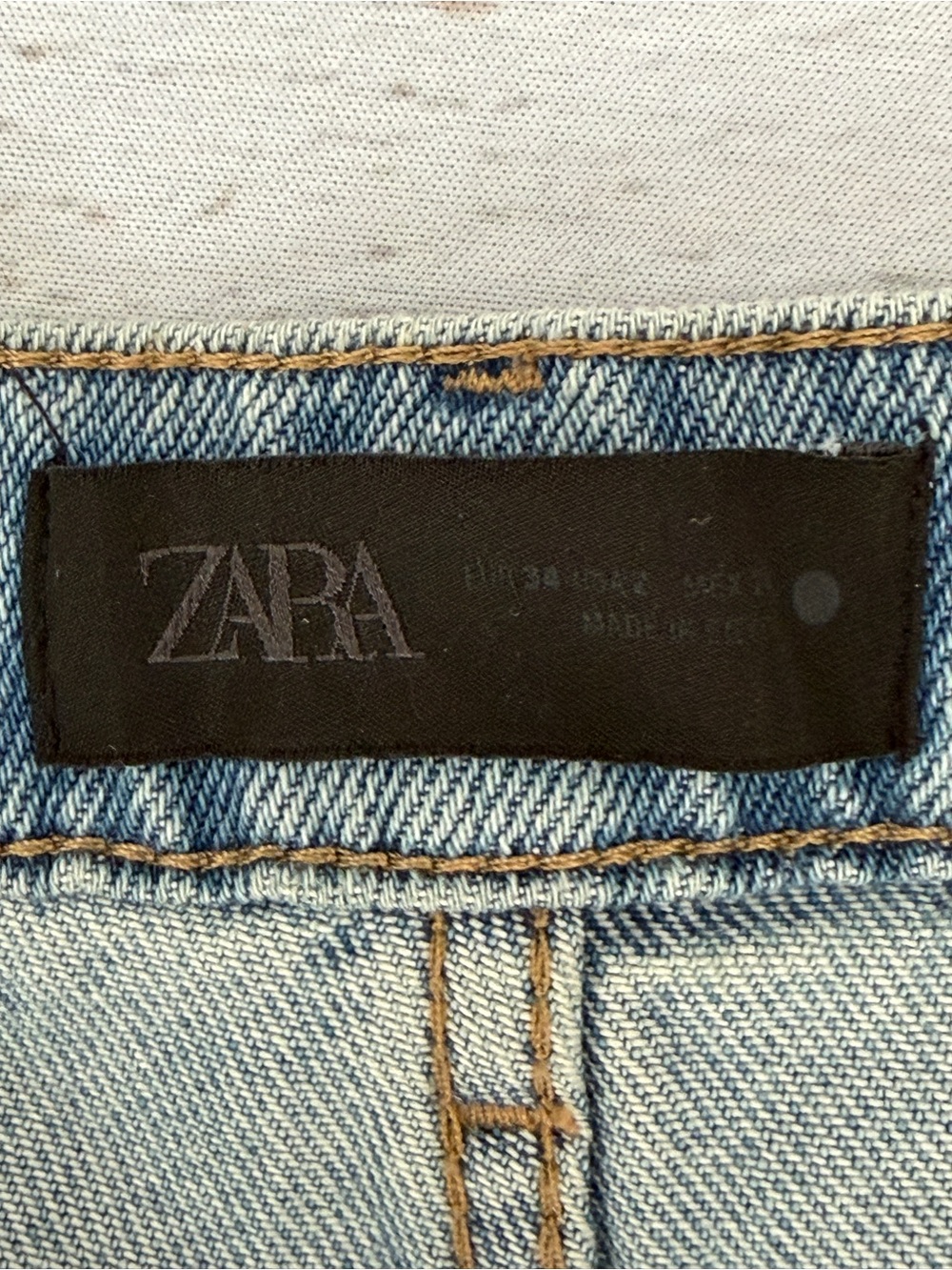 Zara ZW Drawstring Relaxed Leg Full Length Jeans NWT Light Wash Size 2 - Picture 4 of 11